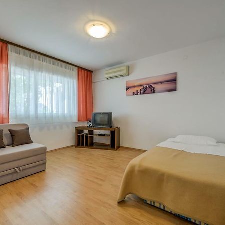 Apartment Luce Podstrana Exteriör bild
